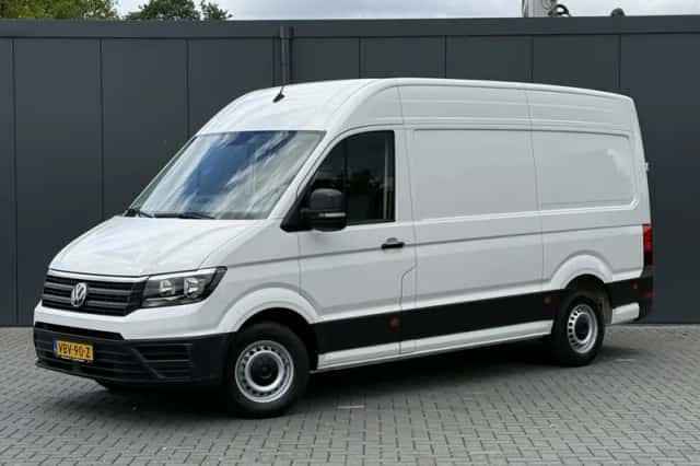 Volkswagen Crafter (2019) thumbnail 1