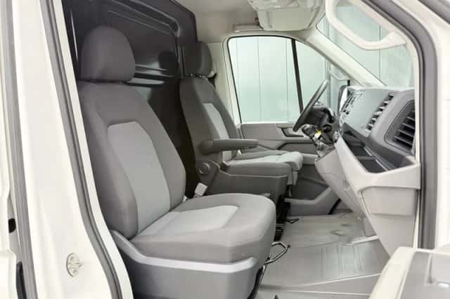 Volkswagen Crafter (2019) thumbnail 5