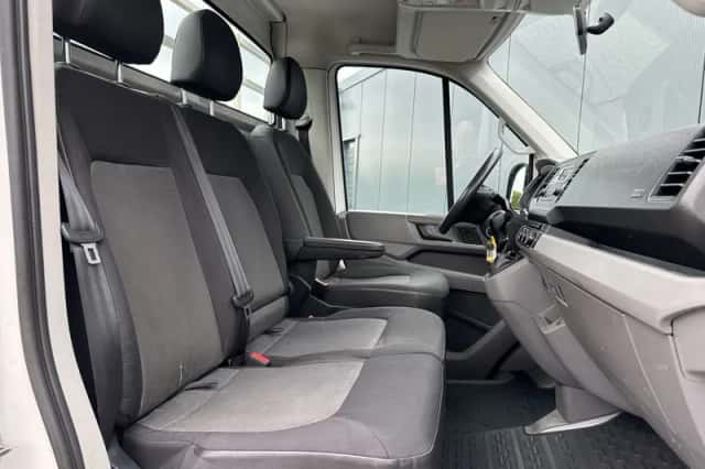 Volkswagen Crafter (2018) thumbnail 5