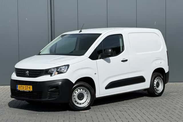 Peugeot Partner (2023) thumbnail 1