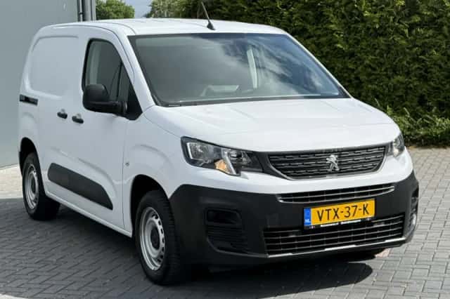 Peugeot Partner (2023) thumbnail 3