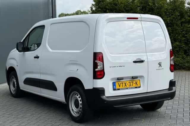 Peugeot Partner (2023) thumbnail 4