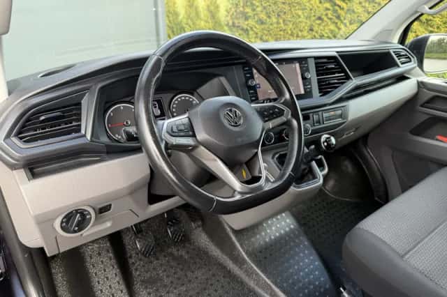 Volkswagen Transporter (2020) thumbnail 6