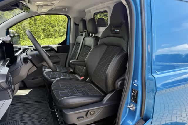 Ford E-Transit (2025) thumbnail 5