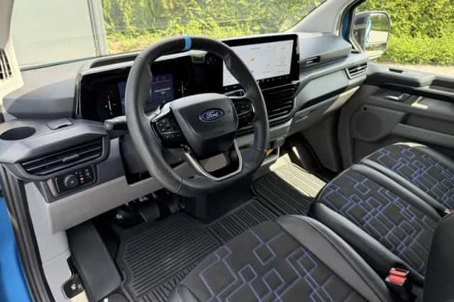 Ford E-Transit (2025) thumbnail 6