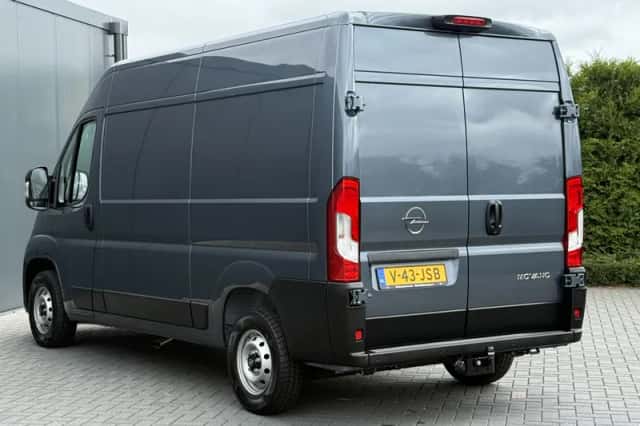 Opel Movano (2024) thumbnail 4
