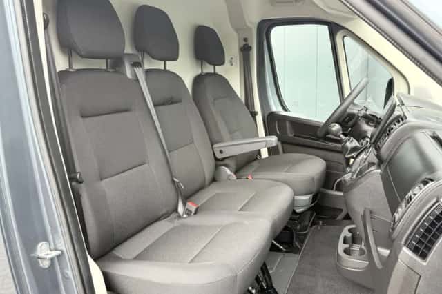 Opel Movano (2024) thumbnail 5