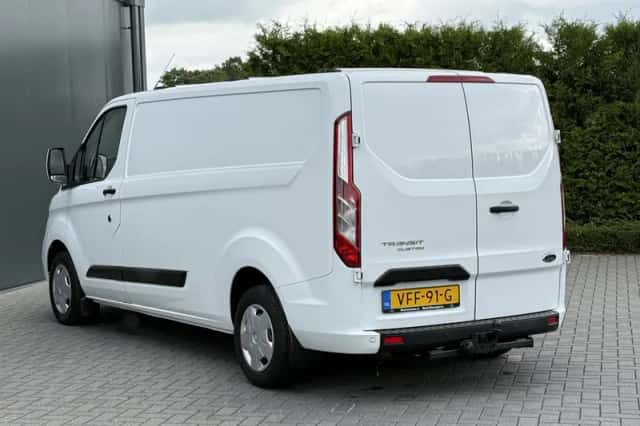 Ford Transit (2020) thumbnail 4