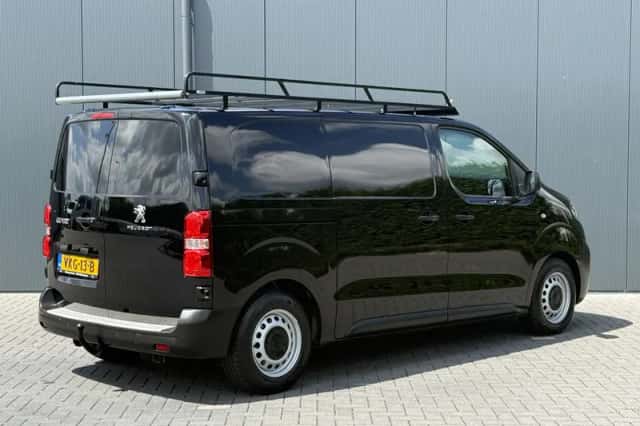 Peugeot Expert (2021) thumbnail 2