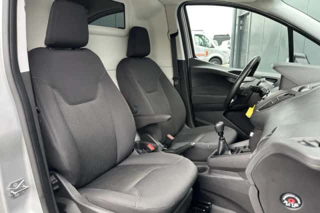 Ford Transit (2021) thumbnail 5