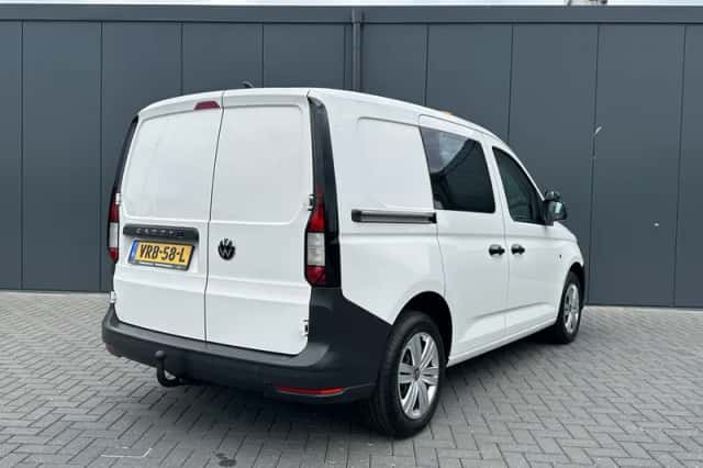 Volkswagen Caddy (2022) thumbnail 2