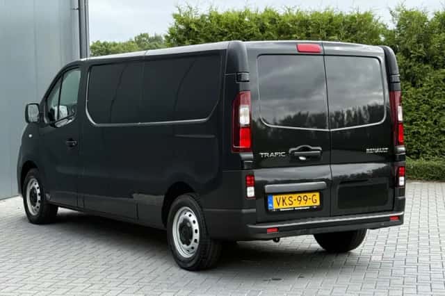 Renault Trafic (2021) thumbnail 4