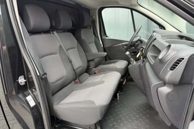 Renault Trafic (2021) thumbnail 5