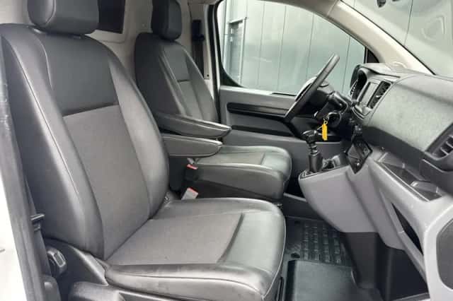 Peugeot Expert (2021) thumbnail 5