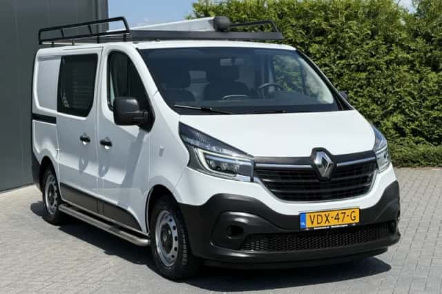 Renault Trafic (2020) thumbnail 4