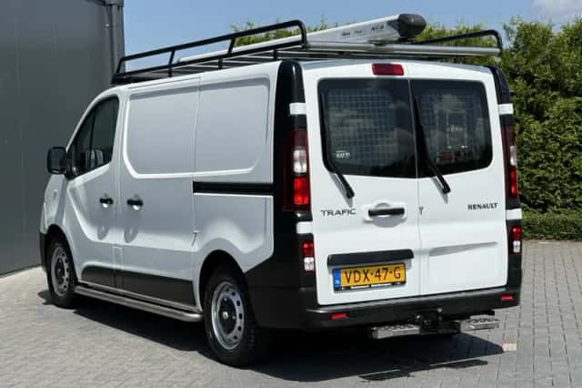 Renault Trafic (2020) thumbnail 5