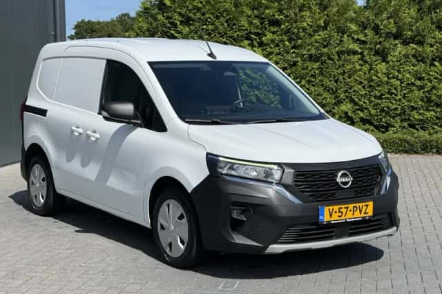 Nissan Townstar (2023) thumbnail 3