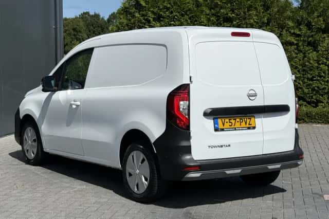 Nissan Townstar (2023) thumbnail 4