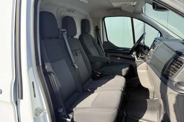 Ford Transit (2020) thumbnail 4