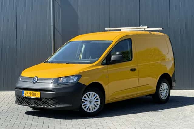 Volkswagen Caddy (2023) thumbnail 1