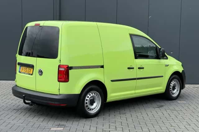 Volkswagen Caddy (2019) thumbnail 2