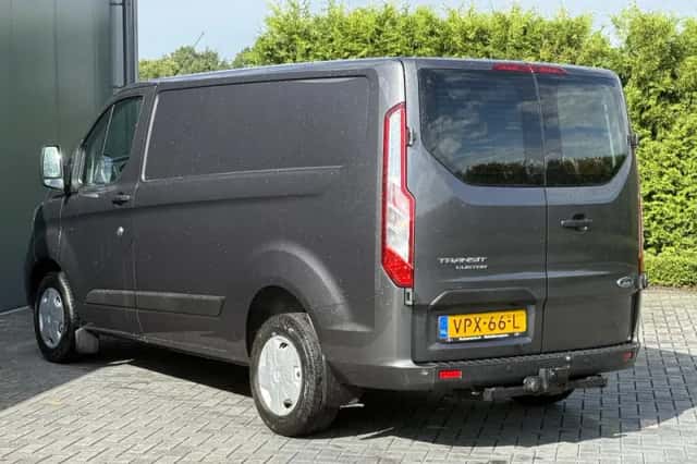 Ford Transit (2022) thumbnail 4
