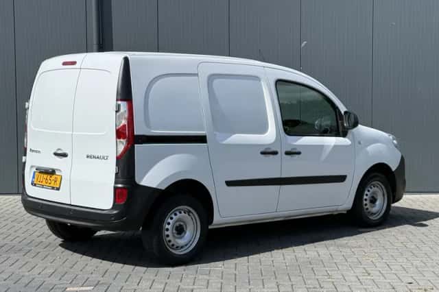 Renault Kangoo (2021) thumbnail 2