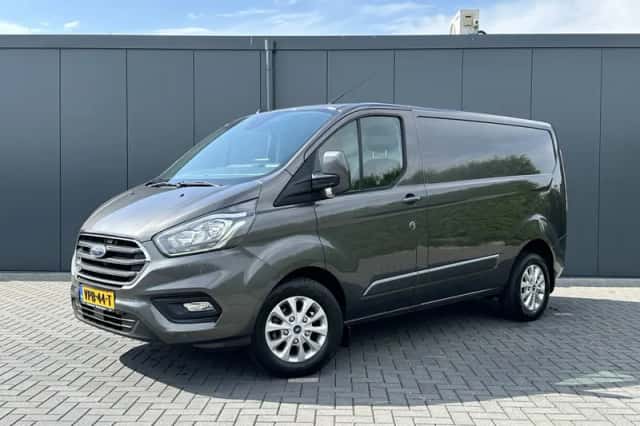 Ford Transit (2022) thumbnail 1
