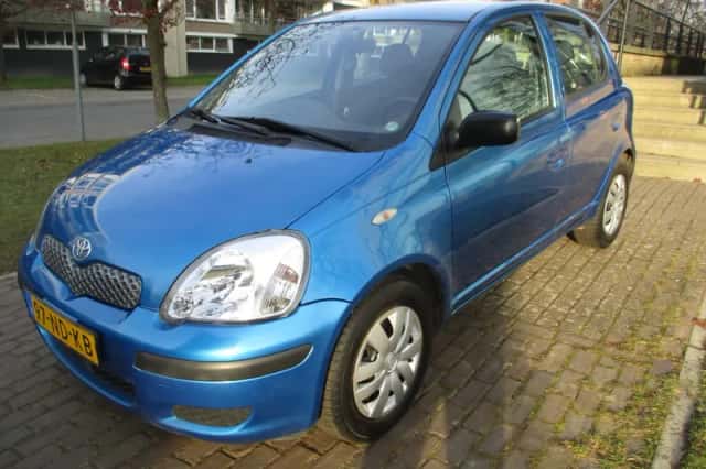 Toyota Yaris (2003) thumbnail 1