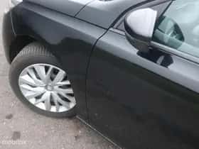 Peugeot 308 (2020) thumbnail 7