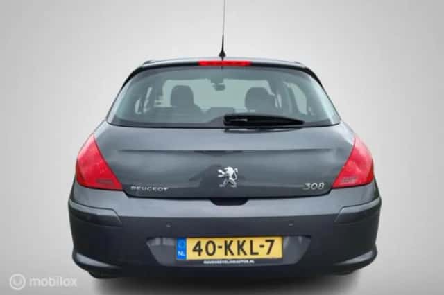 Peugeot 308 (2010) thumbnail 20
