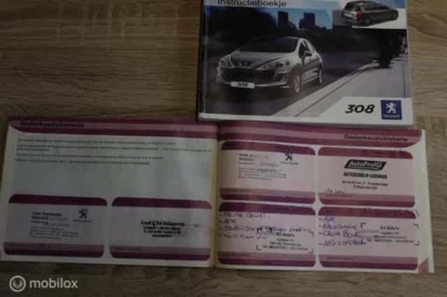 Peugeot 308 (2010) thumbnail 23