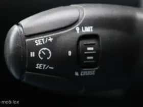 Peugeot 308 thumbnail 6