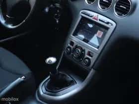 Peugeot 308 thumbnail 10