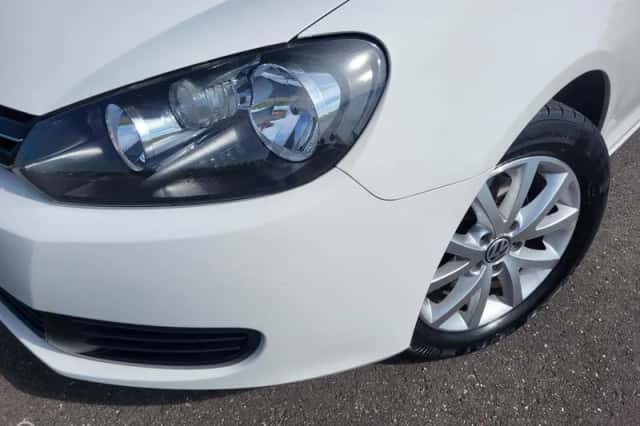 Volkswagen Golf (2013) thumbnail 2
