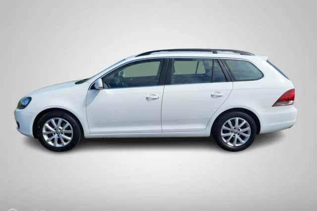 Volkswagen Golf (2013) thumbnail 4