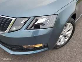 Škoda Octavia thumbnail 3