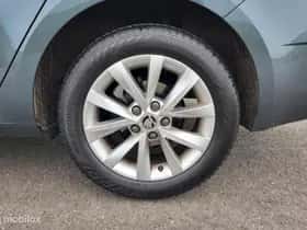 Škoda Octavia thumbnail 22