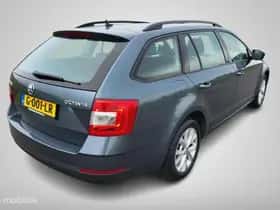 Škoda Octavia thumbnail 4