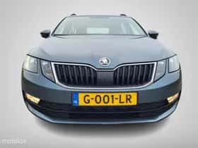 Škoda Octavia thumbnail 5