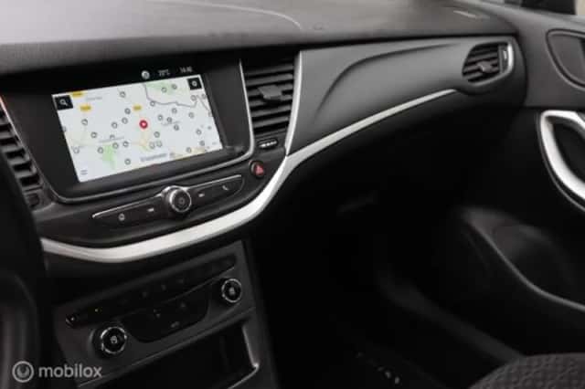 Opel Astra (2020) thumbnail 12