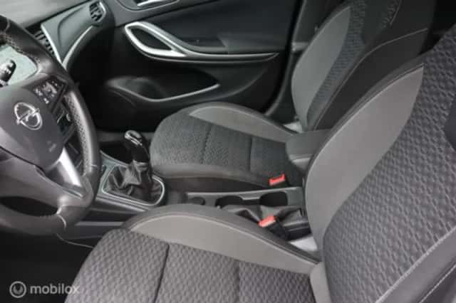 Opel Astra (2020) thumbnail 15