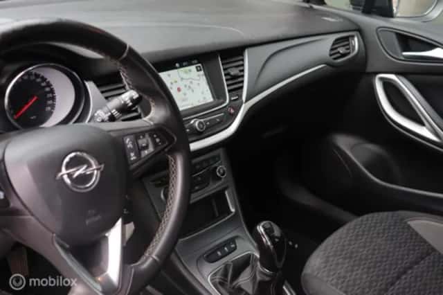Opel Astra (2020) thumbnail 9