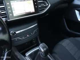 Peugeot 308 (2017) thumbnail 11