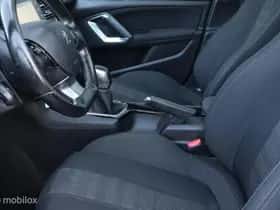 Peugeot 308 thumbnail 16