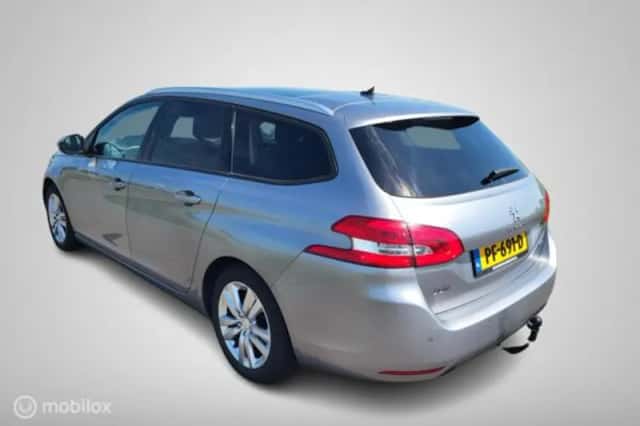 Peugeot 308 (2017) thumbnail 21