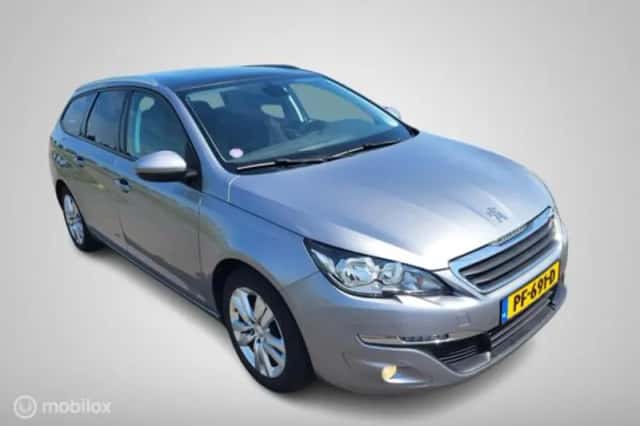 Peugeot 308 (2017) thumbnail 33