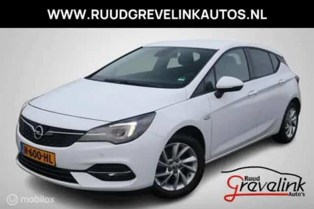 Opel Astra (2020) thumbnail 1