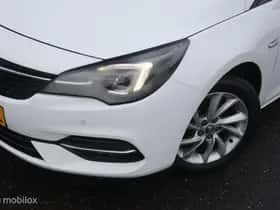Opel Astra thumbnail 3