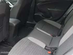 Opel Astra thumbnail 24